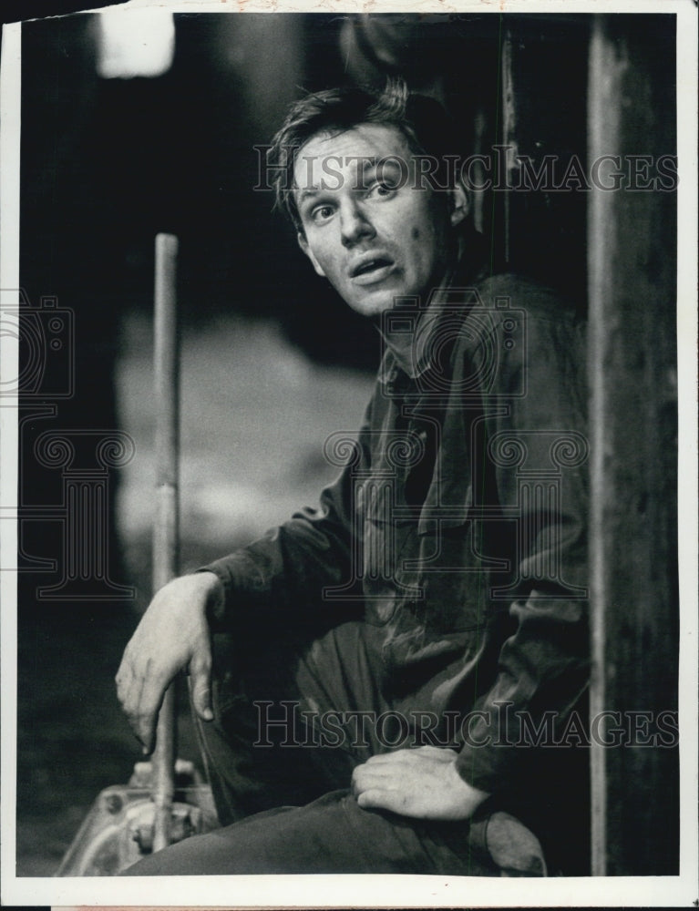 1981 Press Photo Richard Thomas/American Actor/Berlin Tunnel 21 - Historic Images