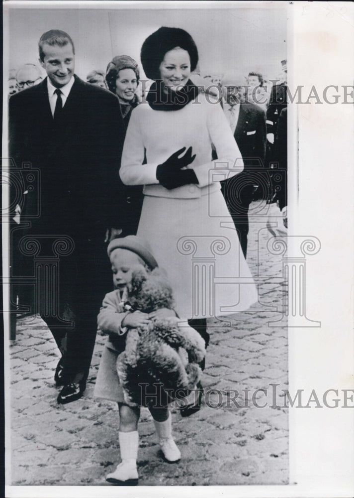 1967 Press Photo Prince Albert &amp; Princess Paola of Belgium - RSG17195 - Historic Images