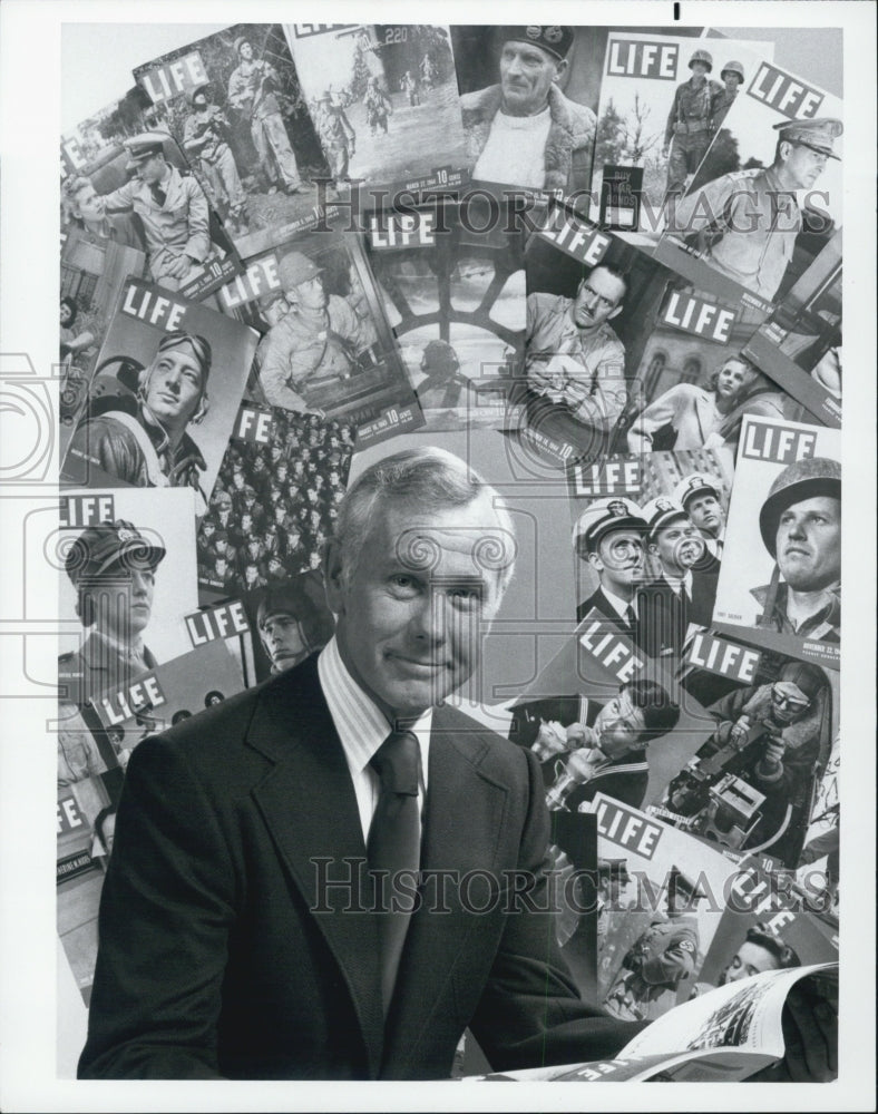 1977 Life goes to war Host Johnny Carson - Historic Images