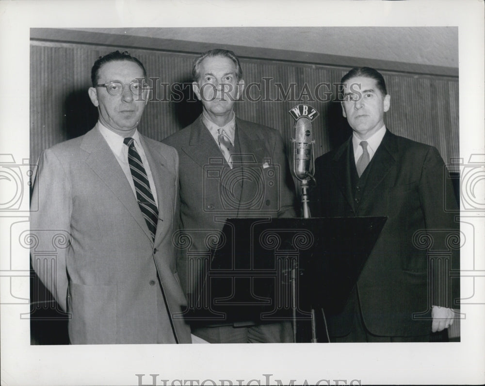 1955 George N Friedlander Raymond Massey And Rabbi Albert I Gordon - Historic Images