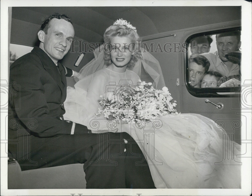 1942 Jo Ann Sayers marries Anthony Addison Bliss - Historic Images