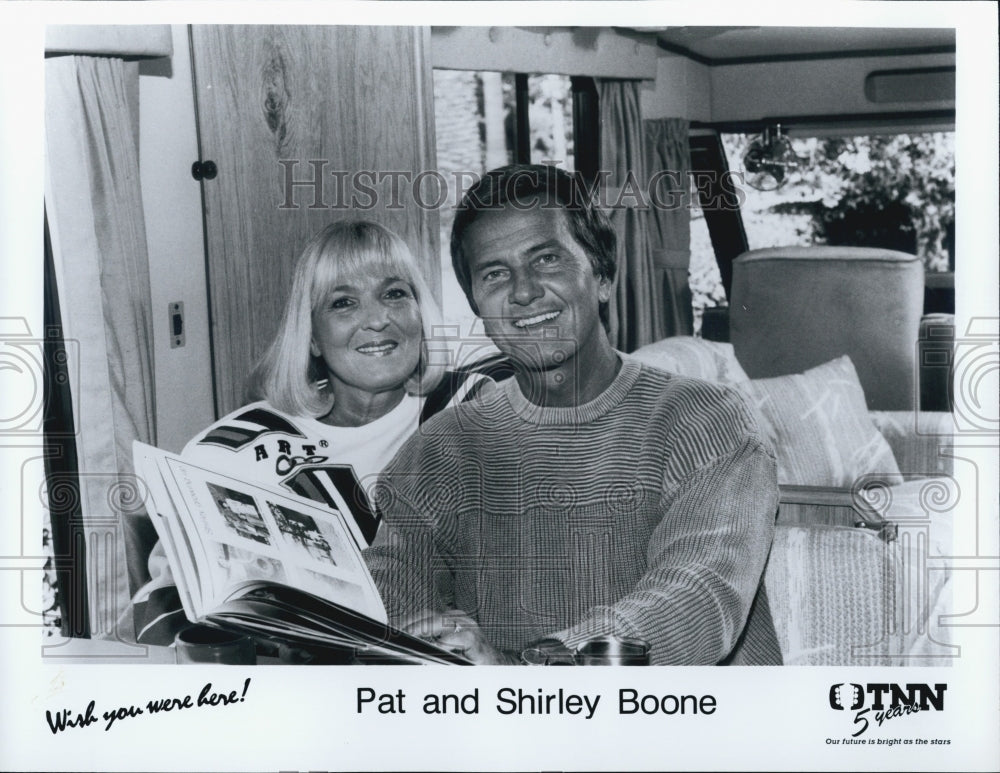 1988 Press Photo Pat and Shirley Boone. - Historic Images