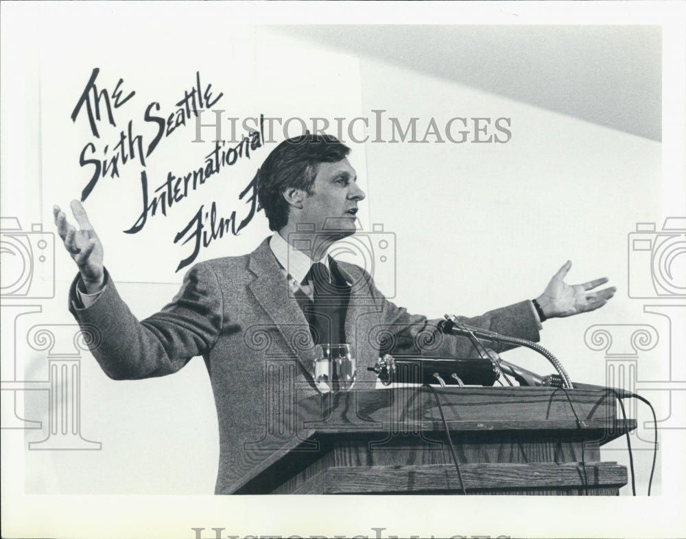 1981 Press Photo Alan Alda - Historic Images