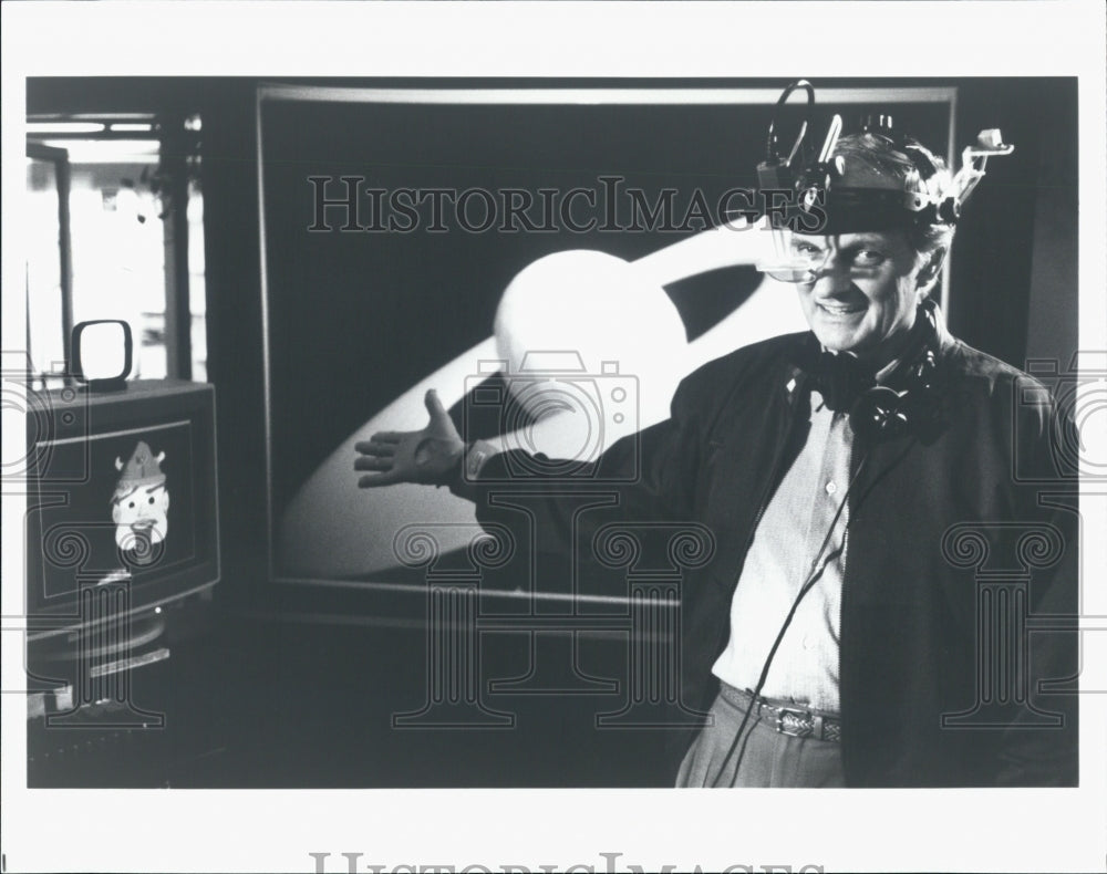 Press Photo Alan Alda visits MIT - Historic Images