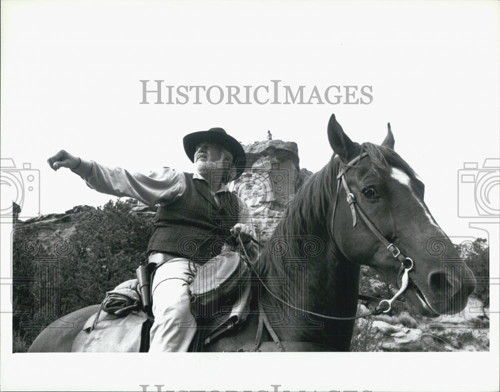 1987 Press Photo Kenny Rogers Musician Entertainer Singer - Historic Images