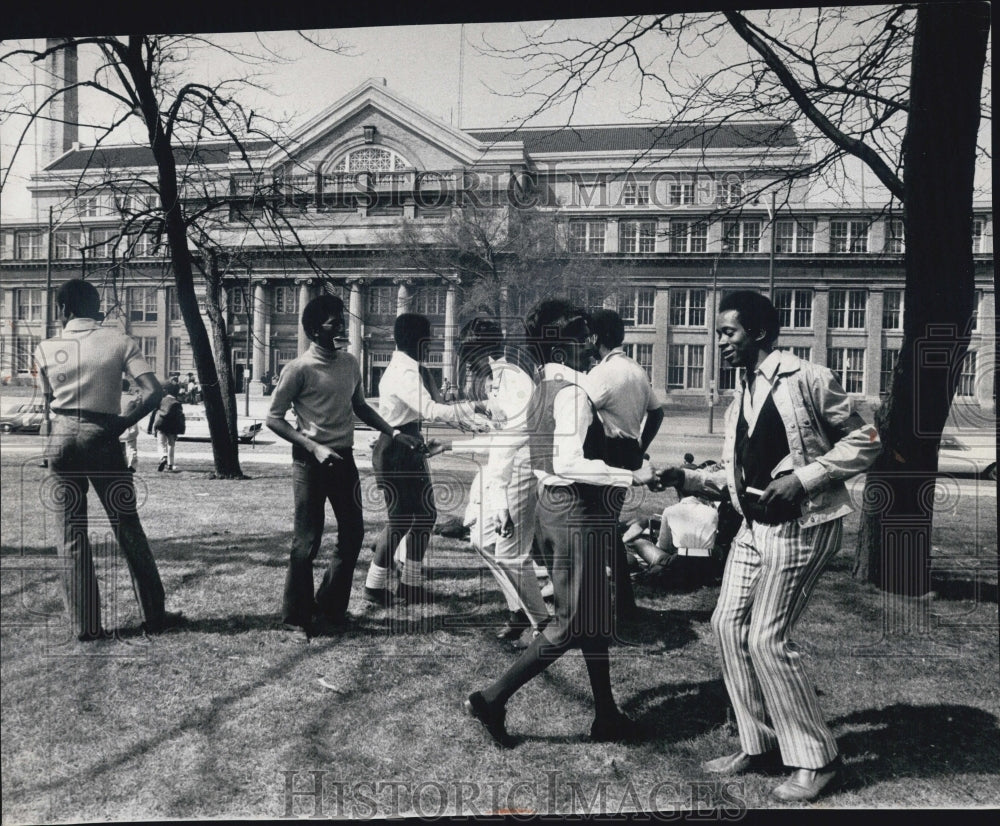 1971 Hyde Park High School Students Seek Principal&#39;s Dismissal - Historic Images