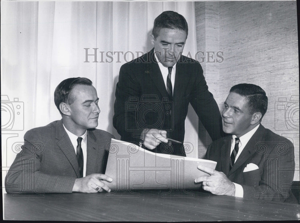 1962 Donald Campbell Blane DArcy Henry Mulvihill Central Investment - Historic Images
