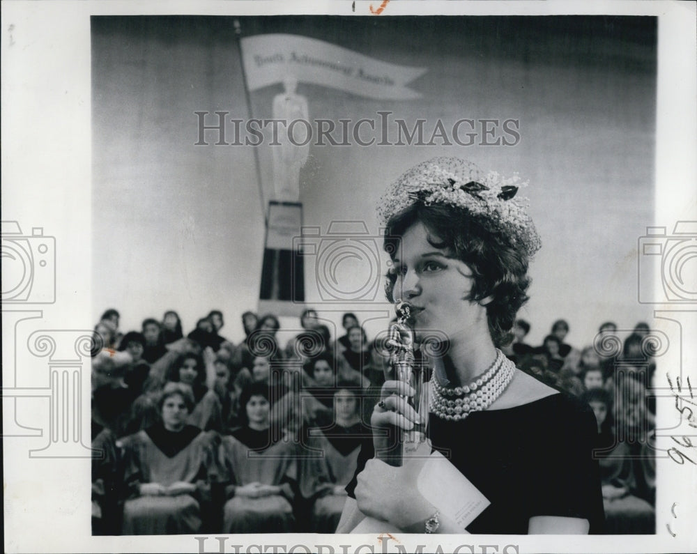 1960 Press Photo Mary Anne Lain of Loretto High School - Historic Images