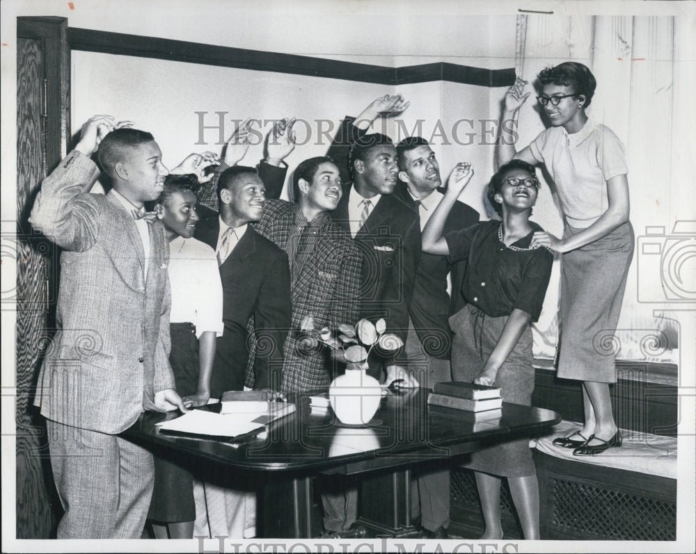 1958 Silver Knight Nominees Du Sable High school Ronald Gualt eva - Historic Images