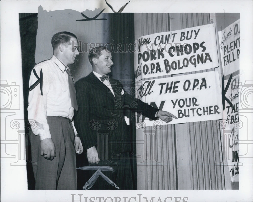 1946 Meat Dealers Pound Out Public on OPA Controls - Historic Images