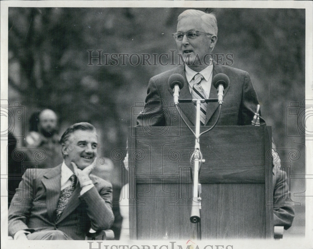 1976 Harvard president Derek Bok past president Nathan Pusey - Historic Images