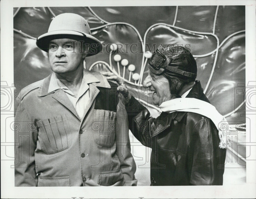 Press Photo Jimmy Deieraito Bob Hope Actor - Historic Images