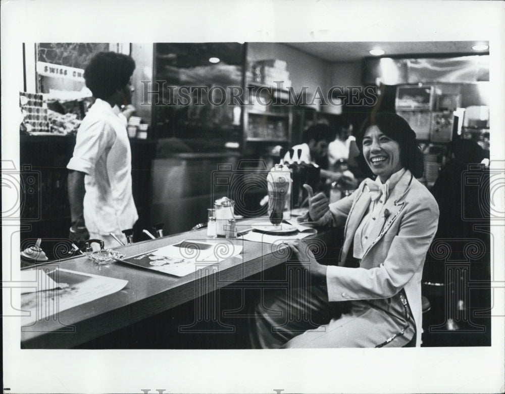 1977 Press Photo Lily Tomlin, actress. - RSG21575 - Historic Images