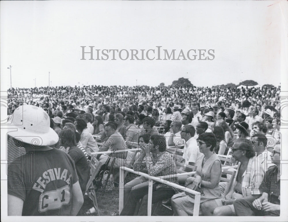 1969 James Brown Concert Newport Rhode Island - Historic Images