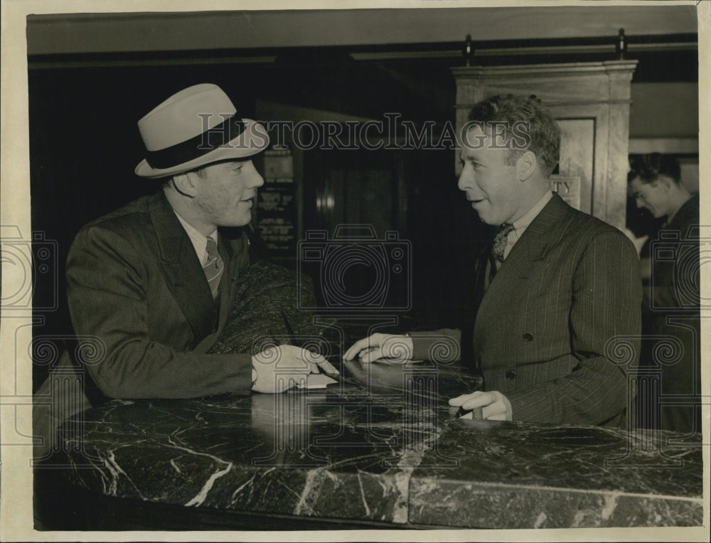 1939 Pat Egan and Ken  Dorahy of Boston Bruins - Historic Images