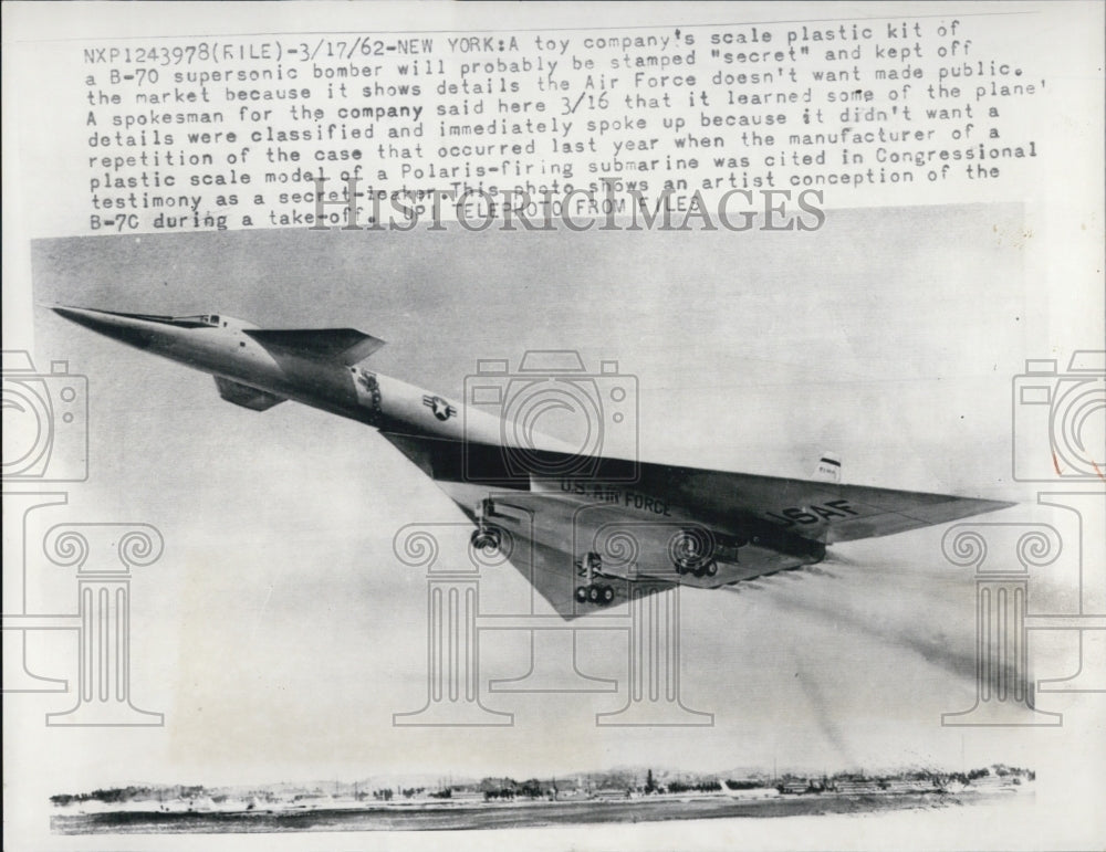 1962 B-70 Supersonic Bomber/Plane/US Air Force - Historic Images