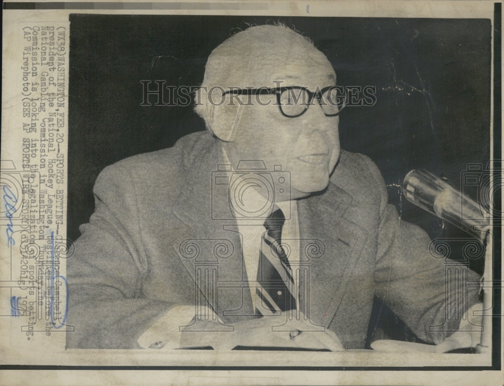 1975 Press Photo Clarence Campbell  Pres. of Natl Hockey League, testifys before - Historic Images