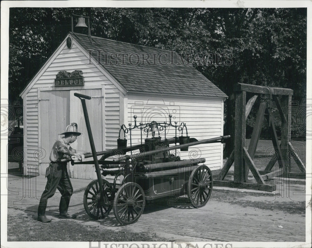 1955 Old Water Pumper - Historic Images