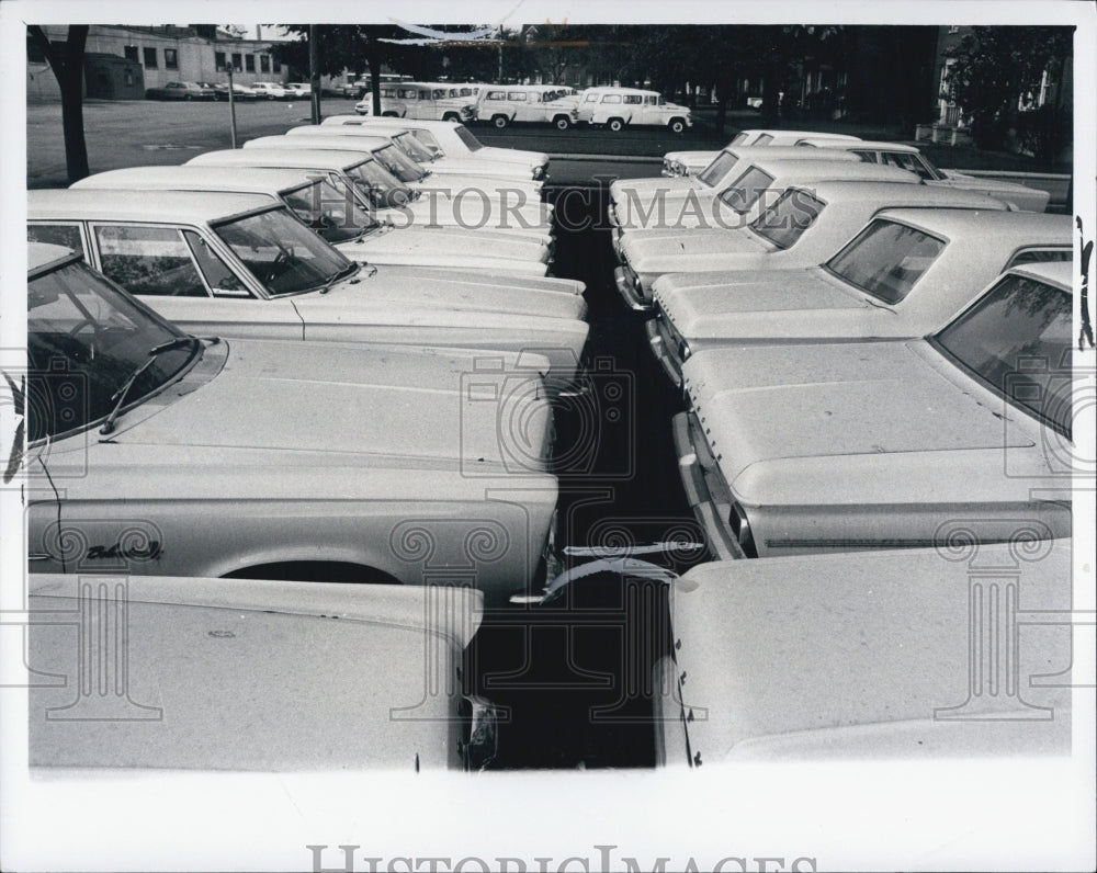 1965 Press Photo Fort Wayne New Automobiles Vehicles Cars - RSG24213 - Historic Images