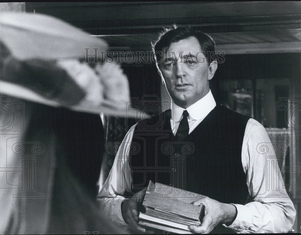 Press Photo Robert Mitchum Actor - Historic Images