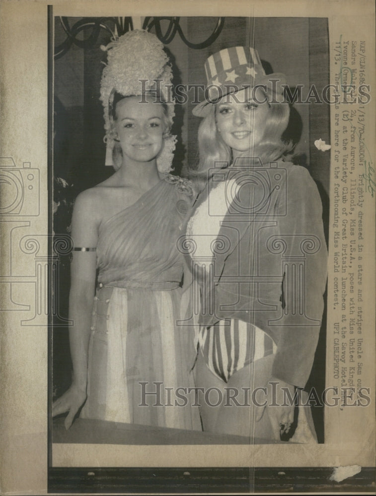 1970 Sandra Wolsfeld Miss USA Yvonne Ormens Miss United Kingdoms - Historic Images