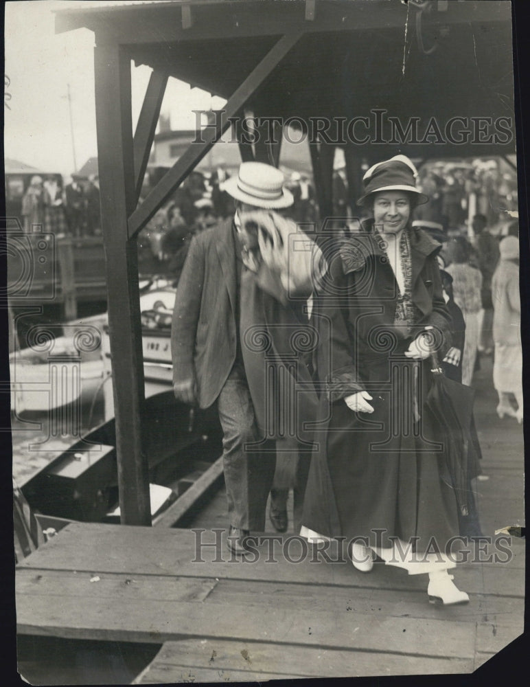 1925 Very Sick Mrs J. P. Morgan &amp; Husband - Historic Images