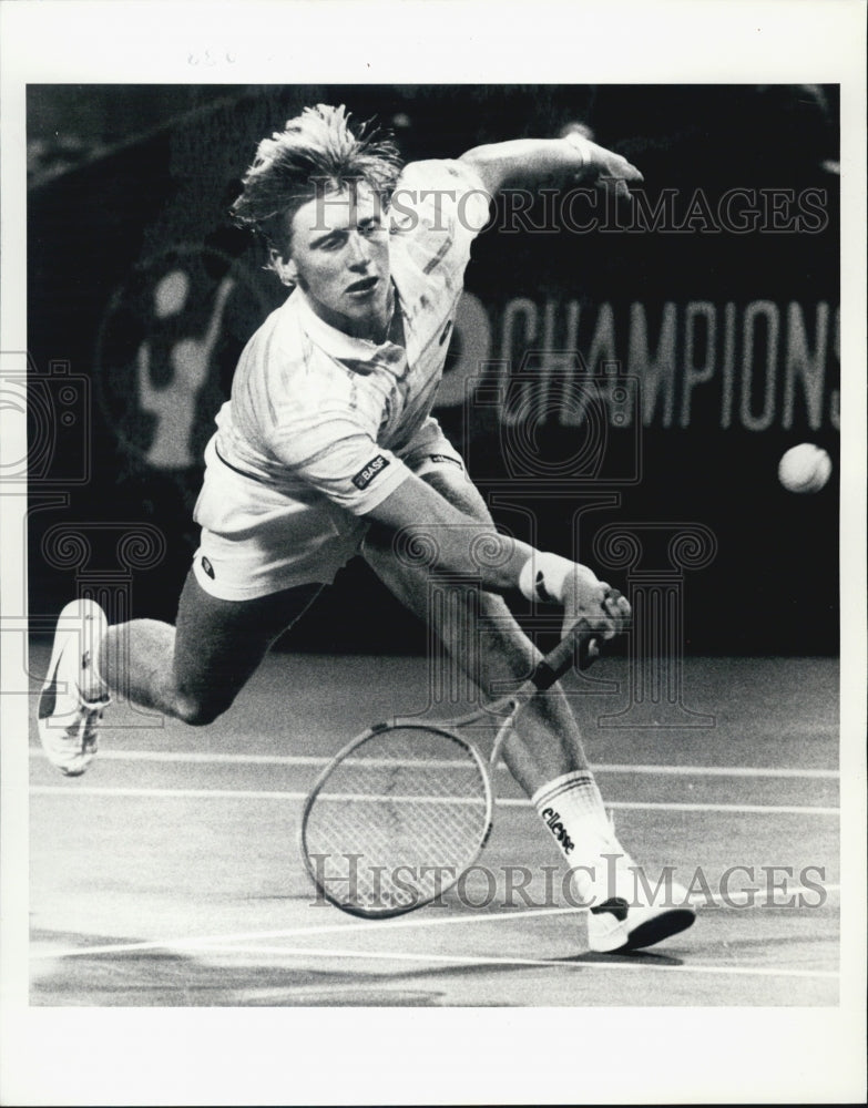 Press Photo Professional German Tennis Player Boris Becker In Action - Historic Images
