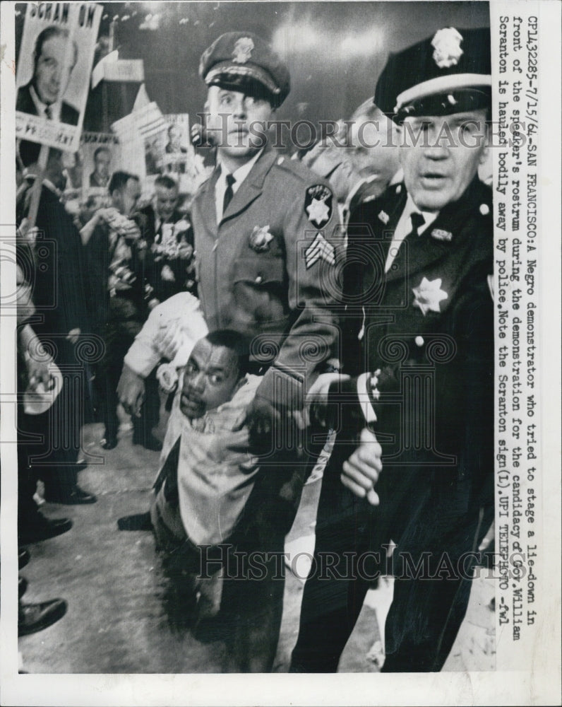 1964 Governor William Scranton Republican Rally Political - Historic Images