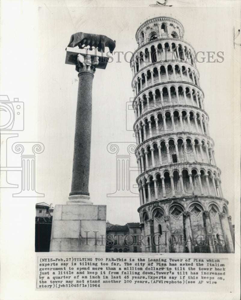 1964 Leaning Tower of Pisa is tilting too far. - Historic Images