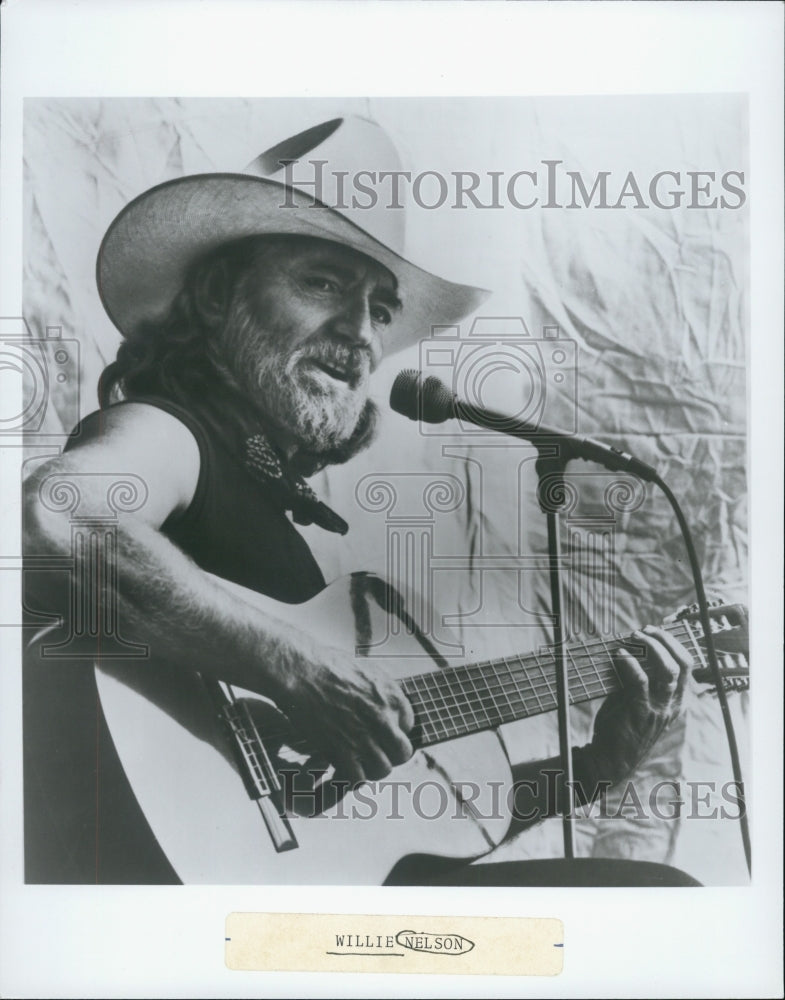 Press Photo Willie Nelson Musician Entertainer Singer - Historic Images