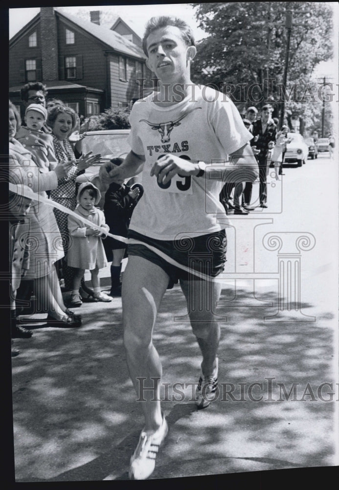 1969 Pat McMahon Wins K. C. Council 110 Road Race - Historic Images