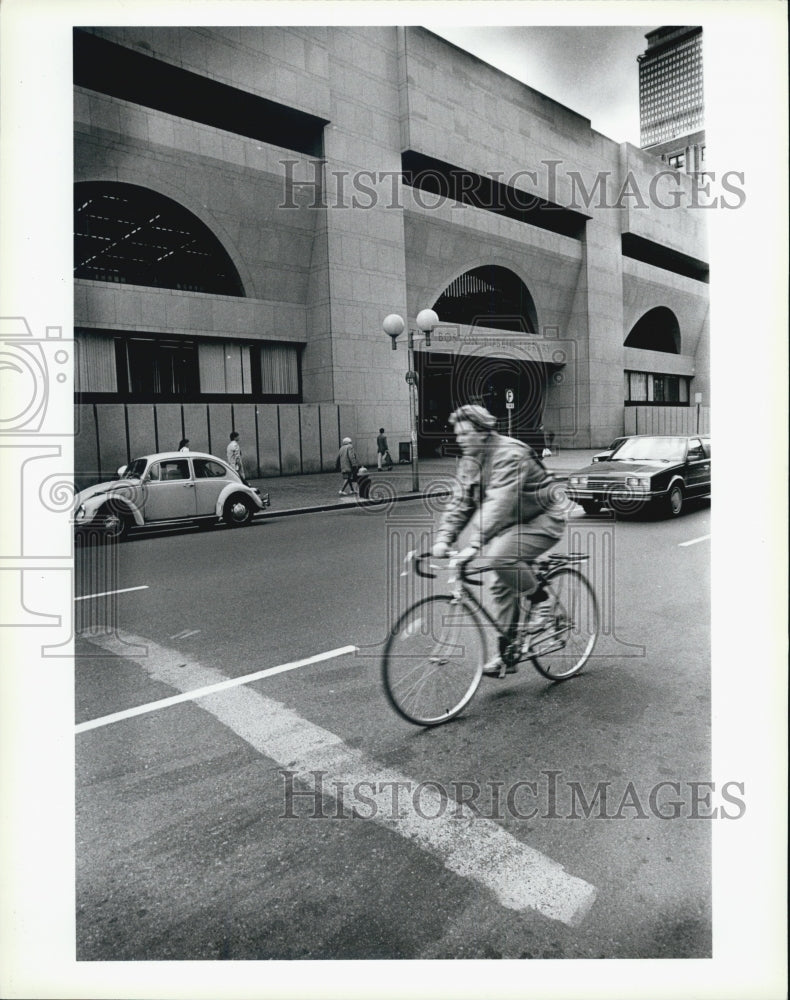 1986 Press Photo Boston Marathon Finish Line Prior To Race Regular Traffic - Historic Images