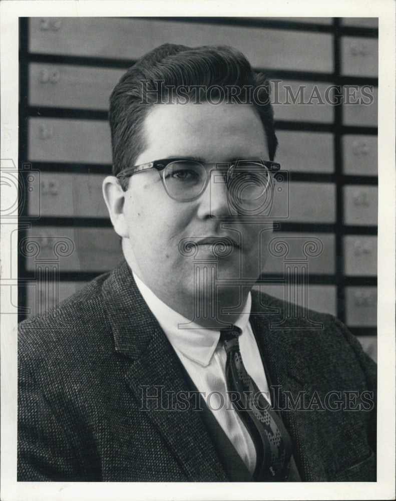 1962 Press Photo Post-Keyes-Gardner Marketing Director Ray Howard Portrait - Historic Images