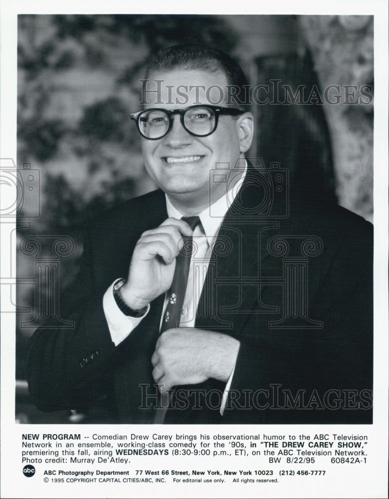 1995 Press Photo Drew Carey on&quot;The Drew Carey Show.&quot; - Historic Images