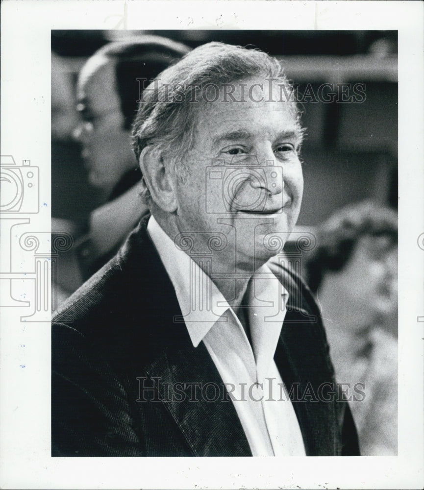1991 Press Photo Bill Davidson, owner of the "Pistons" - Historic Images