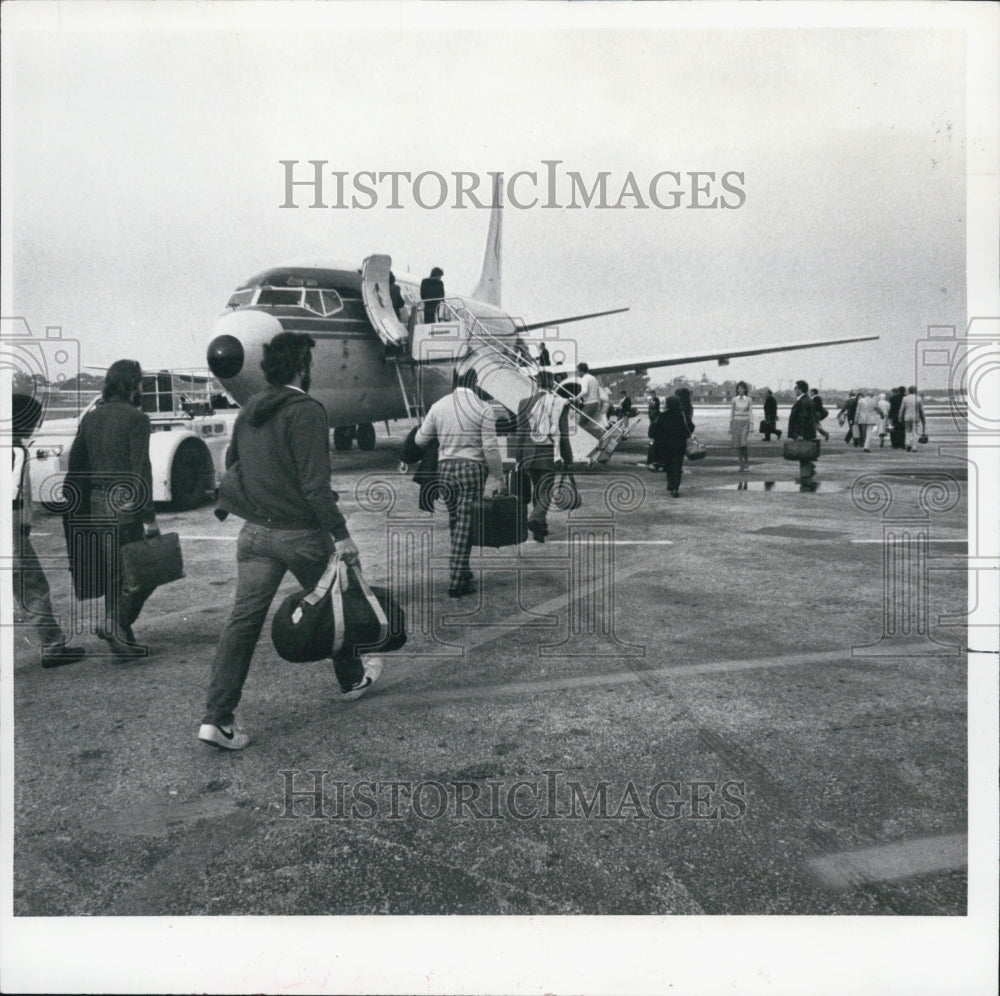 1983 Press Photo PeoplExpress Airlines Sarsota Bradenton Airport - Historic Images