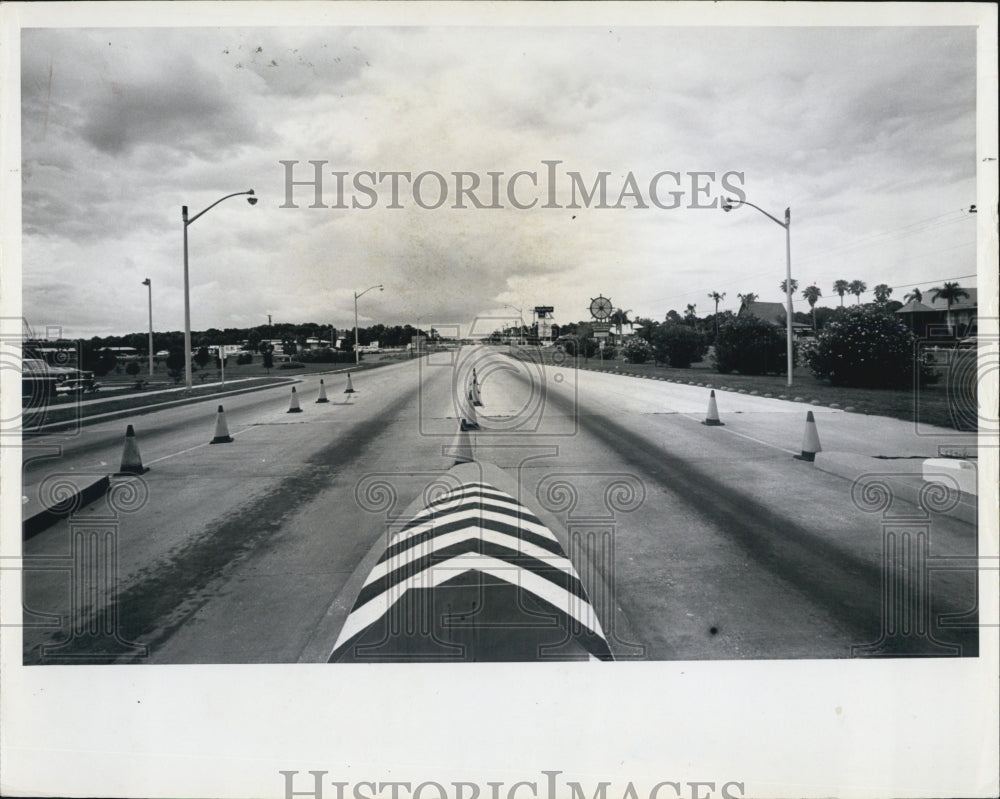 1964 Press Photo The Sunshine Skyway bridge. - Historic Images