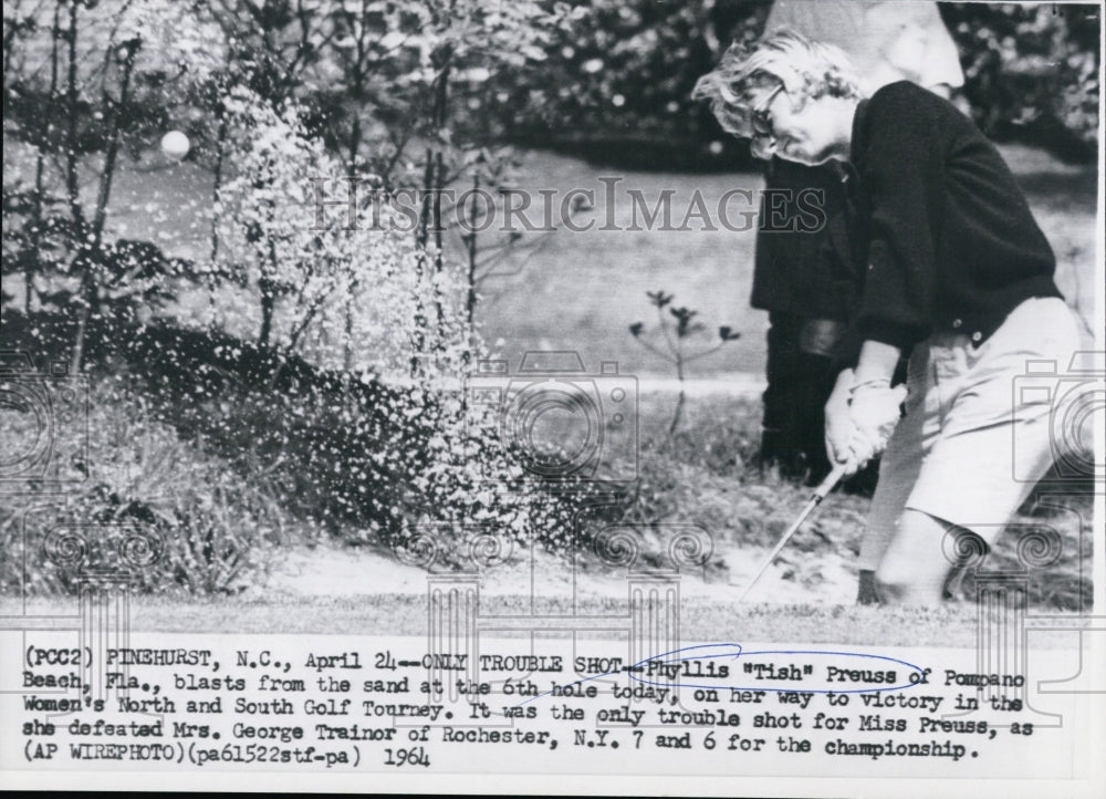 1964 Phyllis &quot;Tish&quot; Preuss at 6th hole in the Women&#39;s North &amp; South - Historic Images