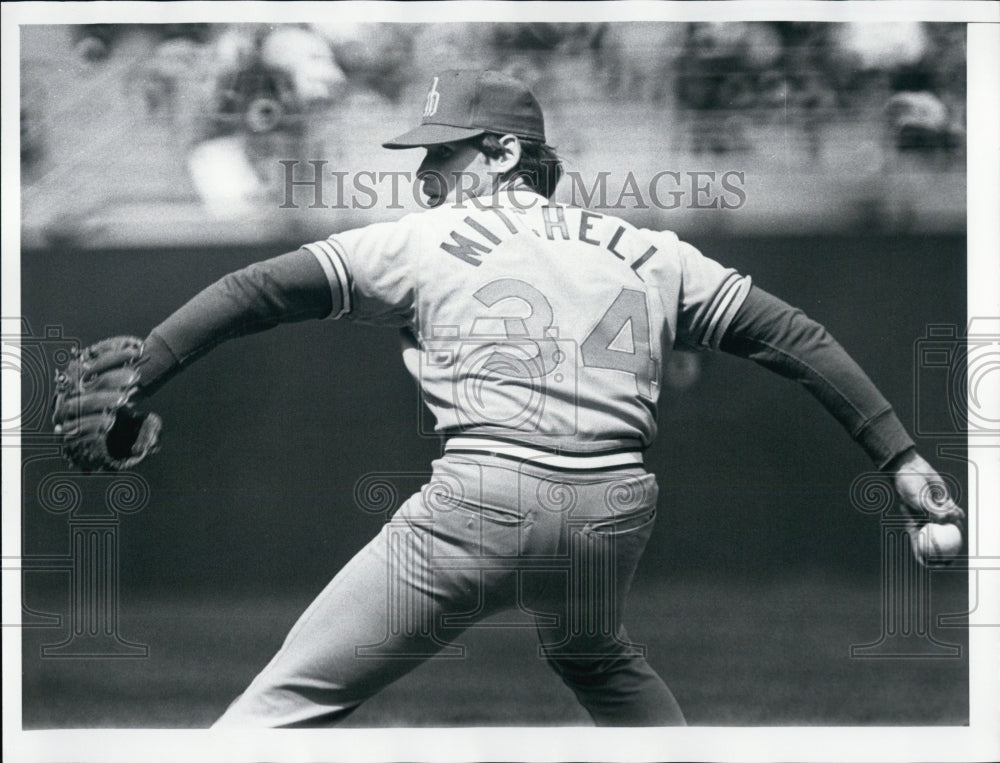 1978 Seattle Mariners Pitcher Paul Mitchell Action Shot - Historic Images