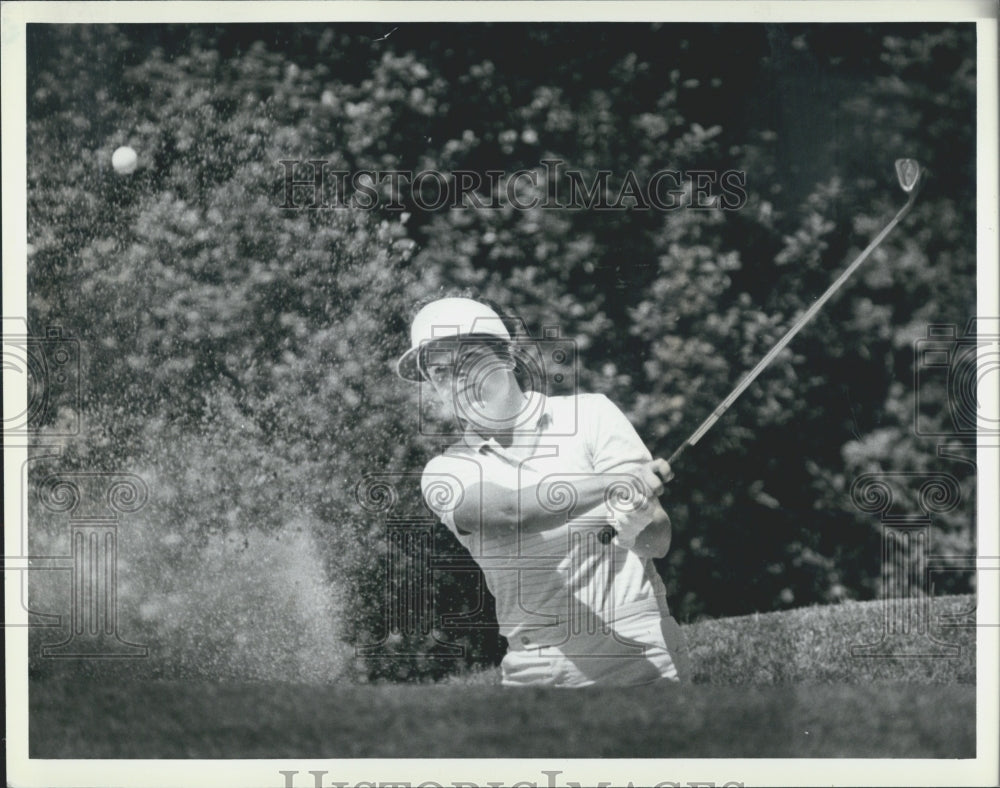 Press Photo Sally Quinlan/Golf - Historic Images