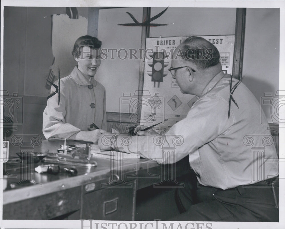 1955 Ethel Moreland Gets Drivers License With Patrolman Ed Andrusn - Historic Images