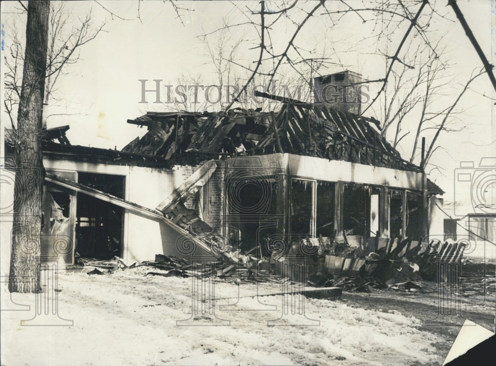 1964 Fire destroys the home of Milton Law - Historic Images