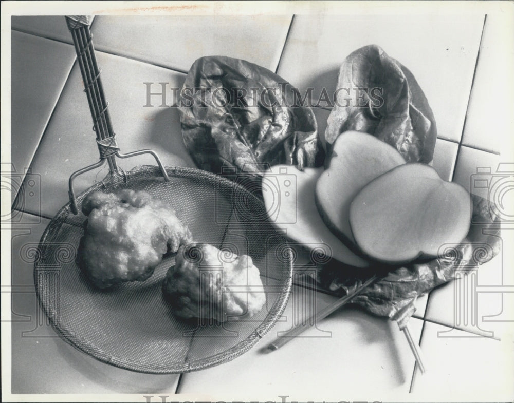 1989 Press Photo Chicken Dishes - Historic Images