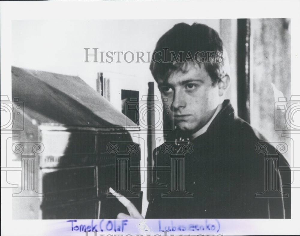 1996 Press Photo Olaf Lubasznko in &quot;A Short Film About Love&quot; - Historic Images