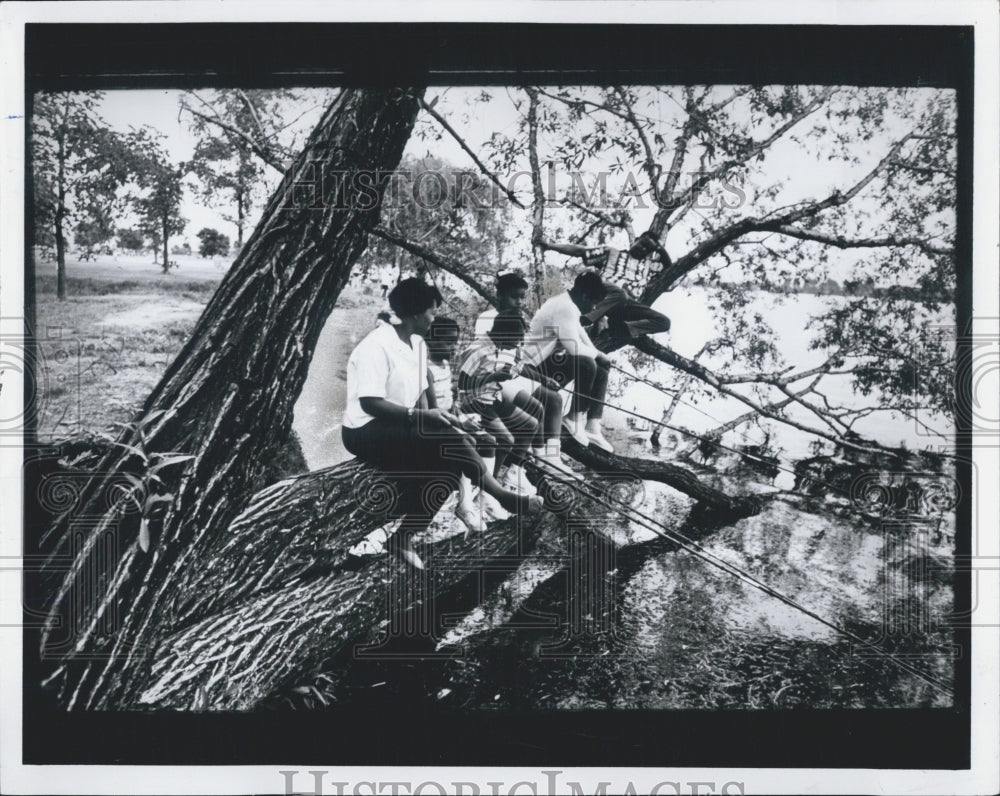 1969 Backyard Family Picnic Fishing Classic 60&#39;s Black &amp; White - Historic Images