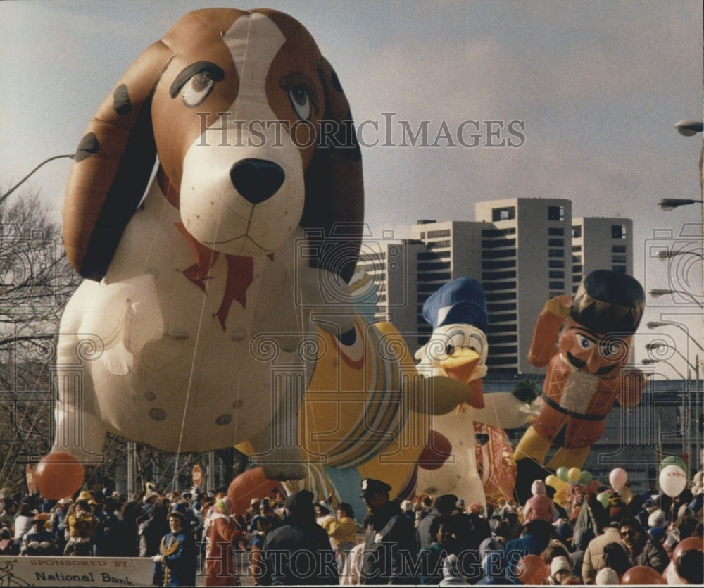 1987 Press Photo Detroit Thanksgiving Day Parade - Historic Images