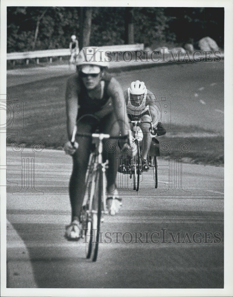 1985 Press Photo The Hoyts Triathlon Medford Oregon - Historic Images