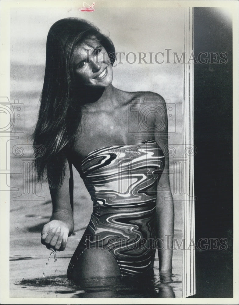 1986 Press Photo Elle Macpherson Sports Illustrated model - Historic Images