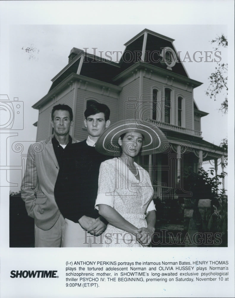 1990 Press Photo Anthony Perkins,Henry Thomas,Olivia Hussey on set Psycho 4 - Historic Images