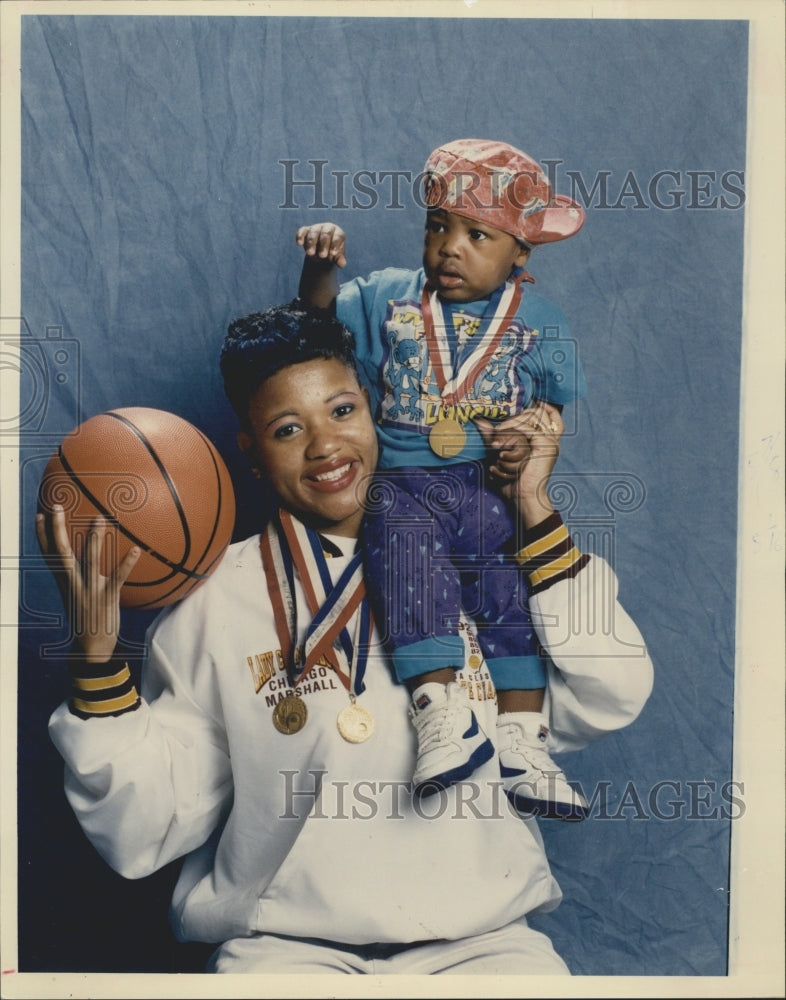 1992 Press Photo Lashona PRice with baby - Historic Images